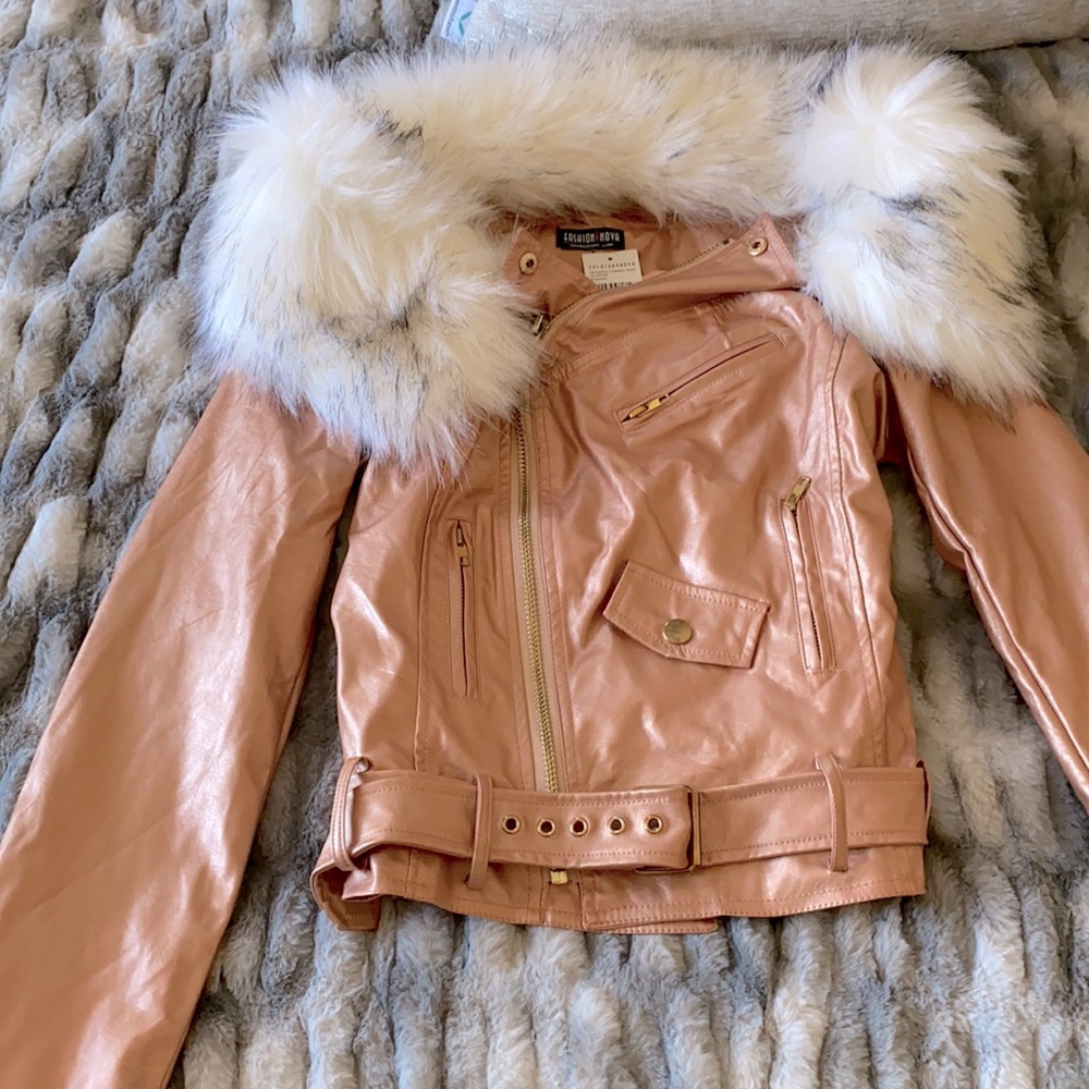 Off the shoulder, furry jacket, fashion nova never worn